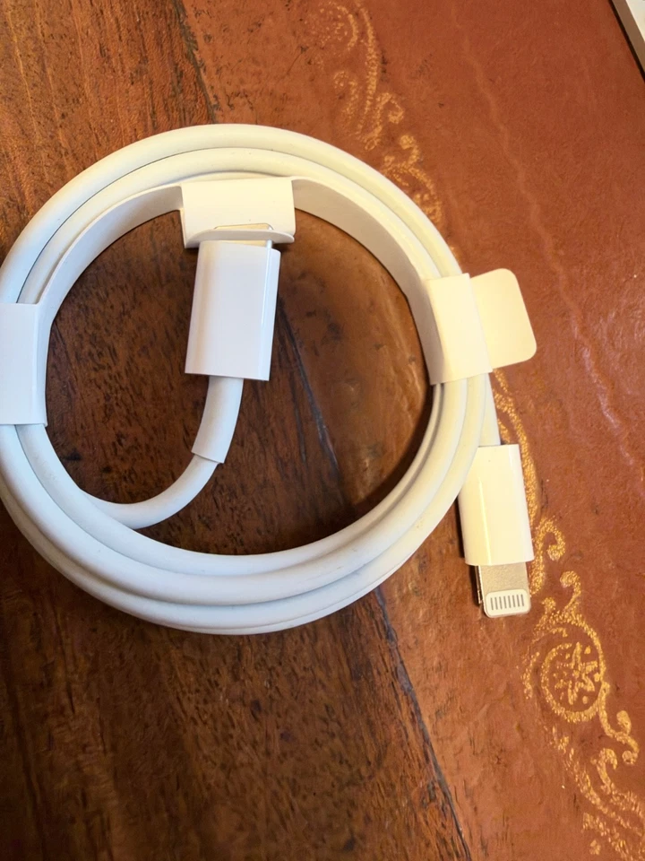 Apple iPhone 14 Pro Max · 128GB, photo 2 of 5