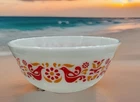 Pyrex Vintage Friendship Pattern 403 2.5 QT Mixing Bowl Red Orange Birds Flower