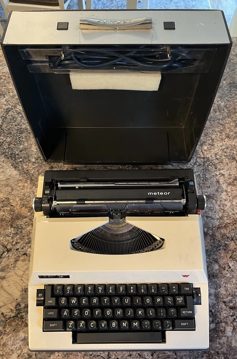 Adler Electric Typewriter In Collectible Typewriters for sale | eBay