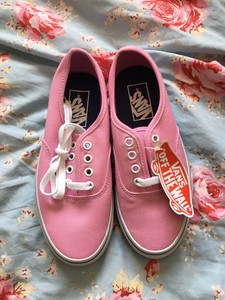 womens vans size 3