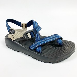 chaco strappy sandals