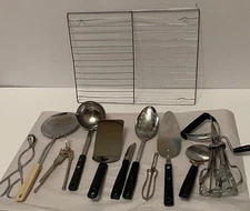 Vtg Lot 12 Ekco Kitchen Utensils, Tools, Gadgets ~ Egg Beater, Pie Server + More