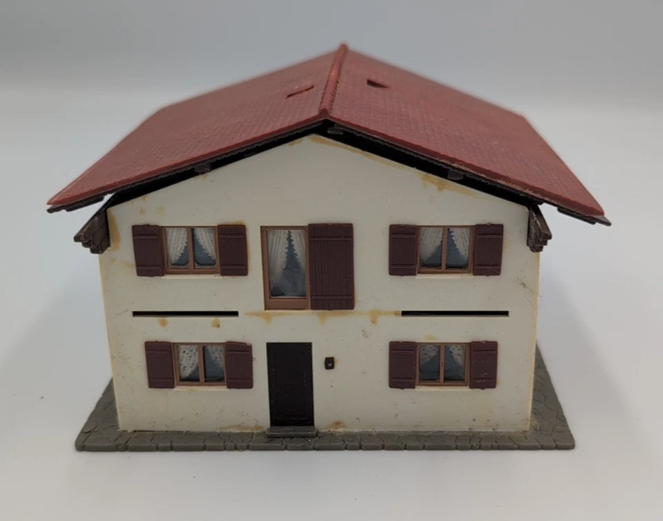 Kibri 8044 Chalet House Building West Germany Plastic HO Scale Partial Kit - Image 4 of 4