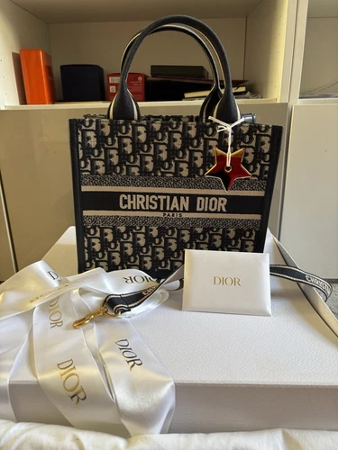 Petit fourre tout Christian Dior livre (broderie oblique bleue Dior et veau)