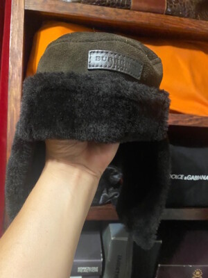 Brown Suede Burberry Shearling Hat | eBay display picture 1