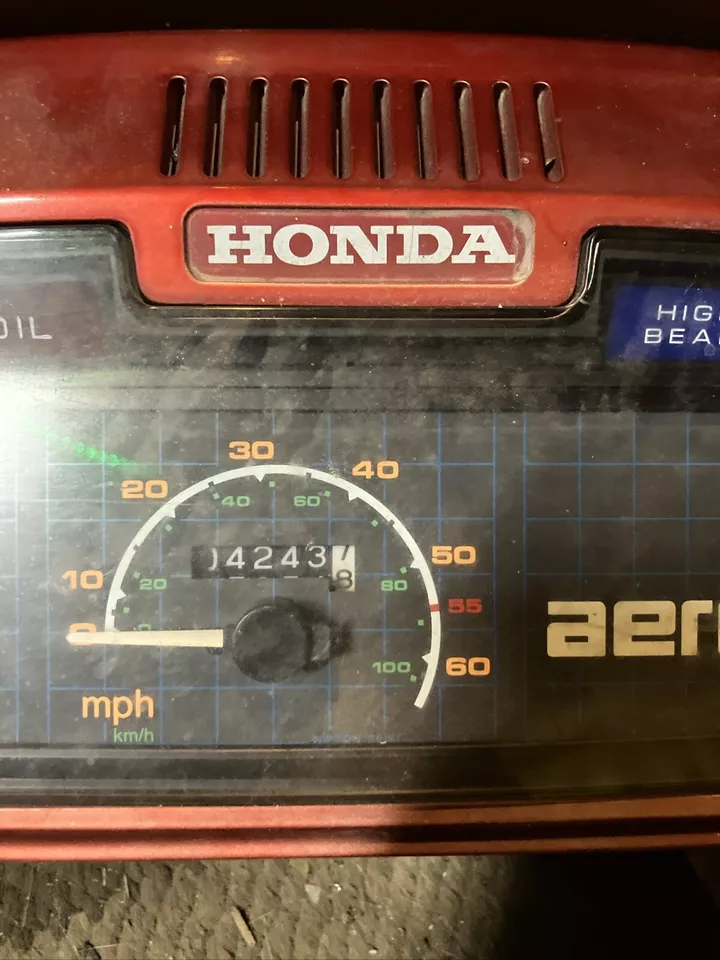 1984 84 HONDA NH125 AERO SPEEDOMETER GAUGES DASH GAUGE CLUSTER ODOMETER 4k MI - Image 4 of 4
