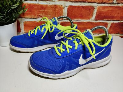NIKE TRAINING CORE MOTION TR 2 UK 6 EU 40 DAMEN SNEAKER TURNSCHUHE