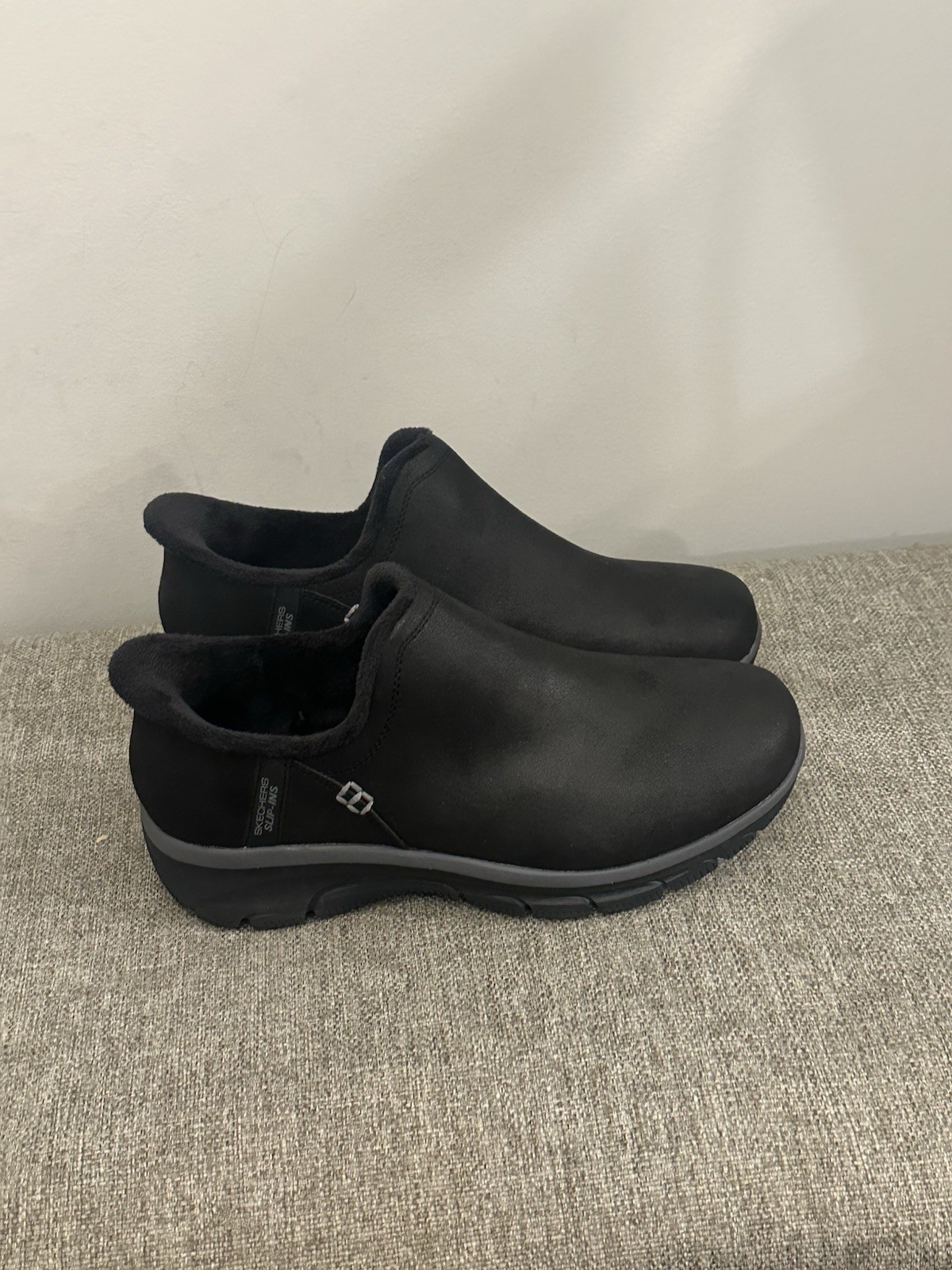 Skechers Women's Hands Free Slip-in Wide Fit Easy Going Black Size 8.5
