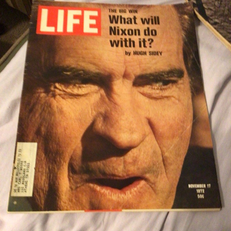LIFE Magazine November 17, 1972 Richard Nixon Cover What Will Nixon Do With It?
