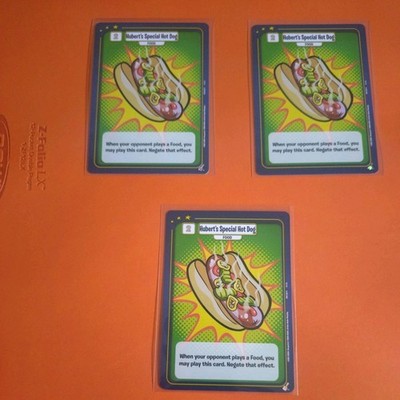 Neopets Defenders Of Neopia TCG Hot Dog Set NM 1st Edition 