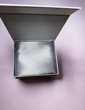 Silky satin pillow case, comes with a box