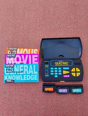 Vintage Tiger Electronics Quiz Wiz (1993) Handheld Game w/ 3 Books & Cartridges