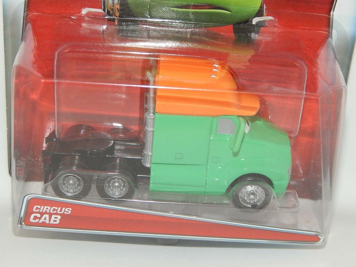 カーズ2 スーパーチェイス　4台セット　SUPER CHASE MATTEL Amazon | MATTEL Disney-PIXAR 