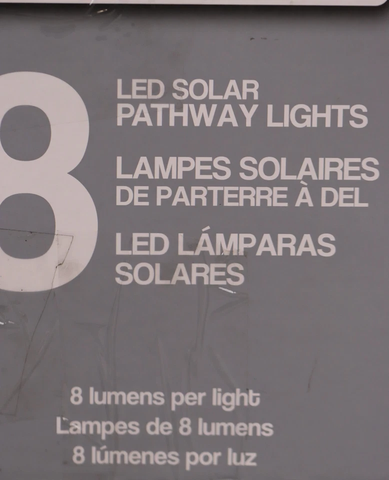 Smartyard Solar LED Large Pathway Lights - 7 Pack ( Missing 1 Light ) - Image 4 of 4