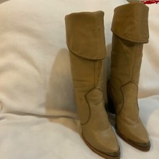 Zodiac womens vintage 1990 s boots point toe metal clip color beige size 7.5 M