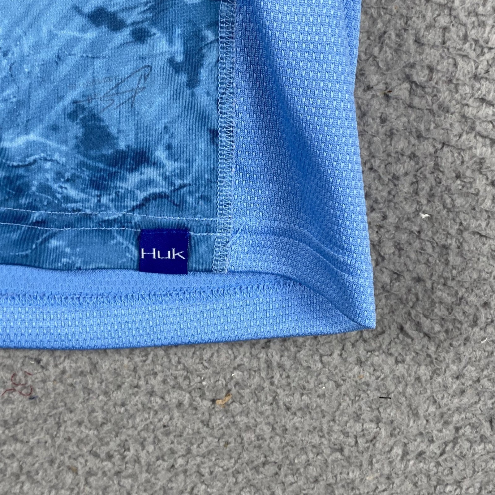 Huk Performance Lightweight Performance Hoodie Me… - image 9