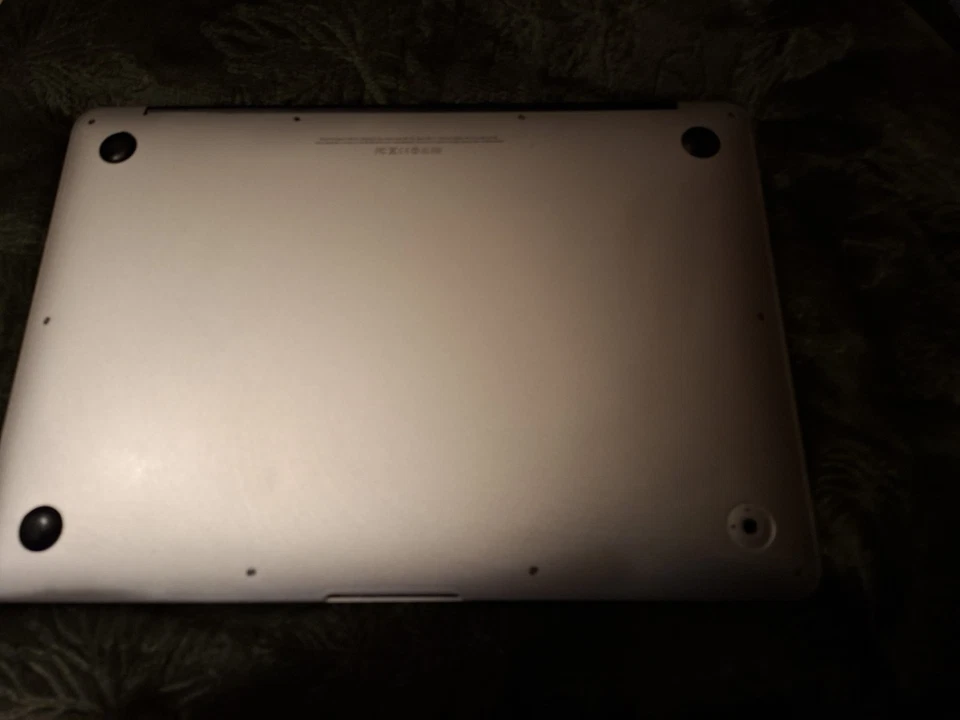 Apple MacBook Air 13" 2013 · i5 · 4GB · 128GB, photo 2 of 5