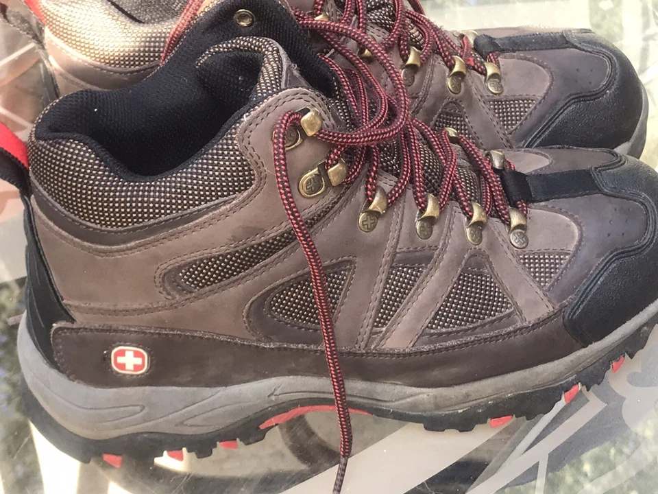 Swiss Gear Zapatos Para Hombres 8 Senderismo Botas de Cuero Marrón talla FM8330.74 Foto 2 de 4