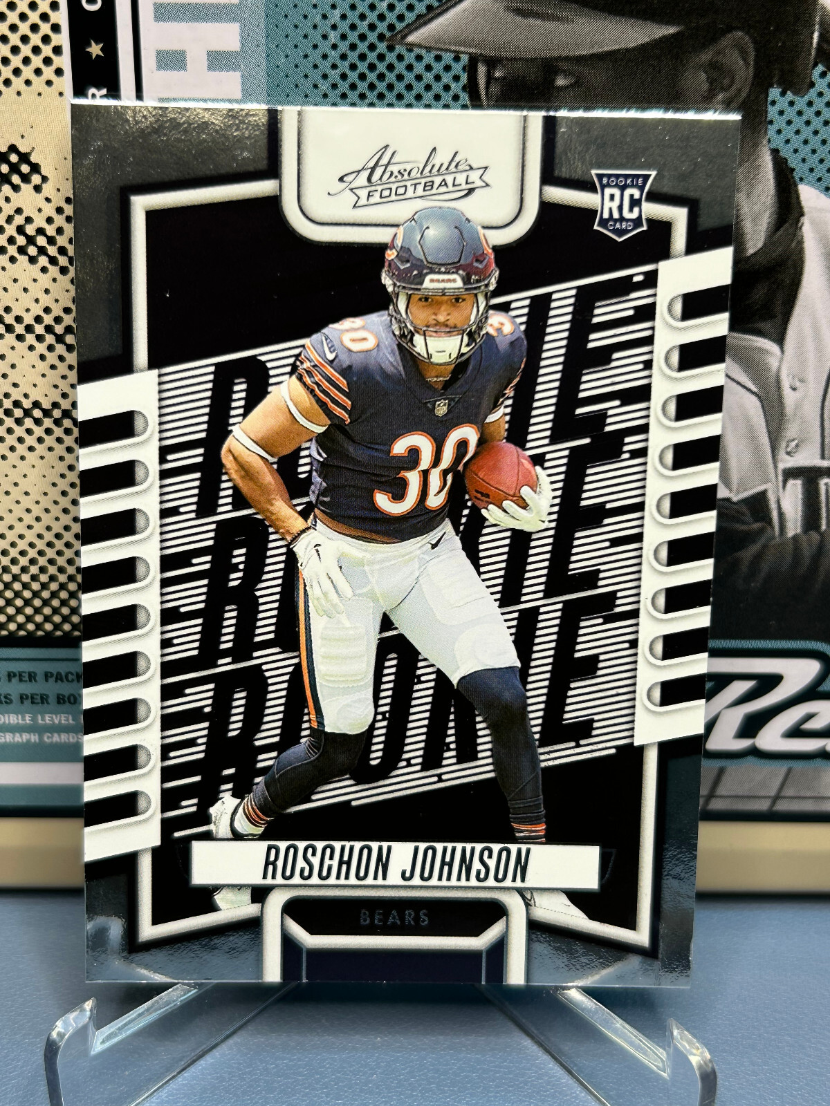 2023 Panini Absolute #134 Roschon Johnson RC