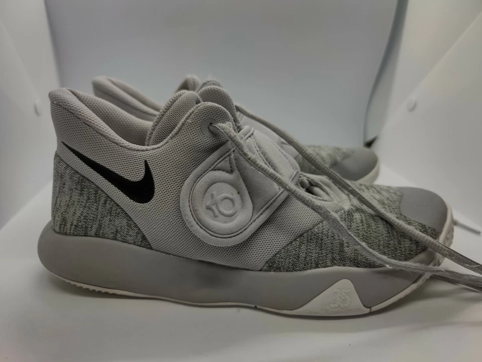 Nike Kd 5 Trey Wolf Grey Sneakers Men's size 7.5 basketball track sports - Image 2 of 4