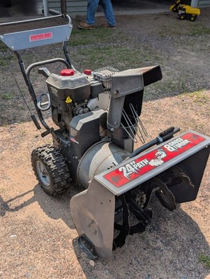 Briggs and Stratton 800 series snowblower