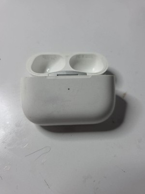 Genuine Apple Airpods Pro 1st Generation Charging Case ONLY A2190 Lightning