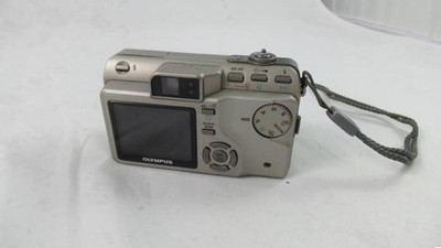 Olympus Camedia C-70 Zoom Digital Camera 7.1 MP 5x Optical Zoom | eBay