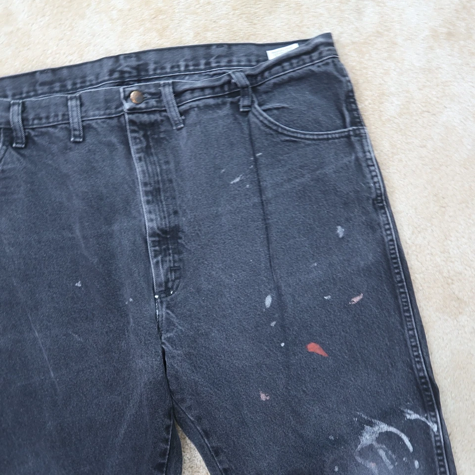 Rustler Relaxed Fit Straight Jeans Men's 44x30 Black Distressed Denim Pants - Image 4 of 4