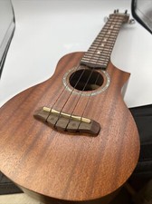 Ukelele soprano natural Ibanez UEWS5 todo caoba