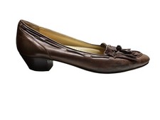 Vintage Bally of Switzerland Low Heeled Brown Leather Pump Tassel Fringe 8.5 AA