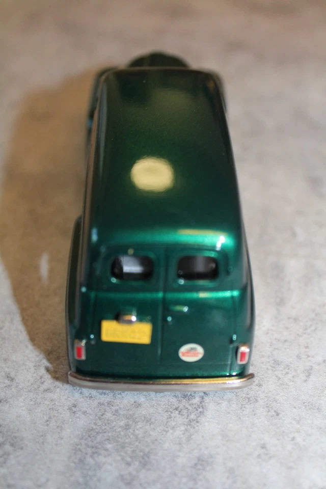 Brooklin Models escala 1/43 BRK42x - Ford F1 1952 furgoneta panel - Modelex 92 1992 Foto 4 de 4