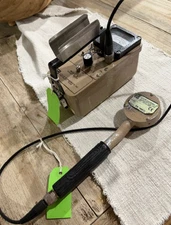 Ludlum Model 3 Radiation Survey Meter Geiger Counter.