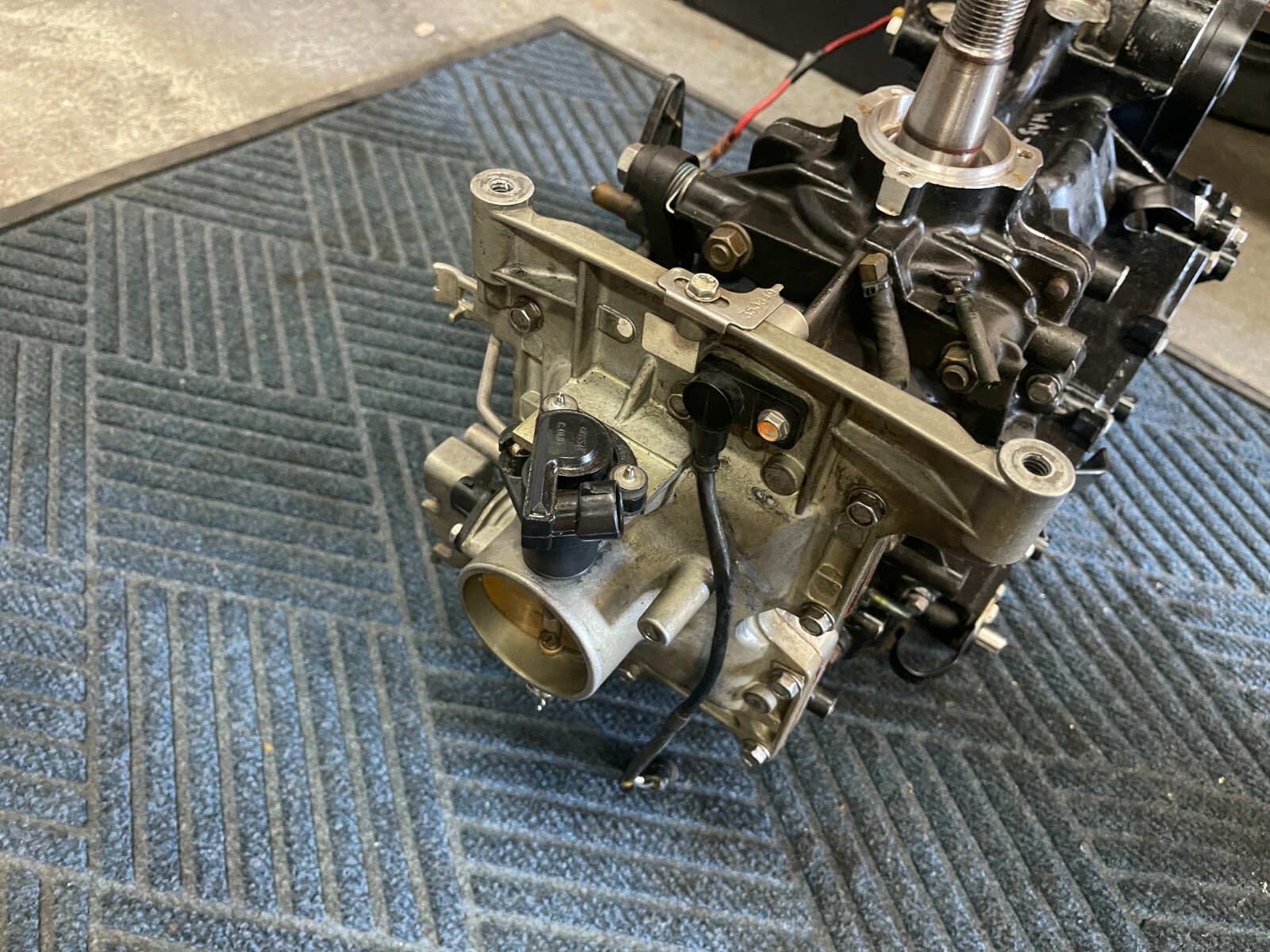 *90 DAY WARRANTY* Evinrude 40 50 HP ETEC Powerhead 5006190 eBay