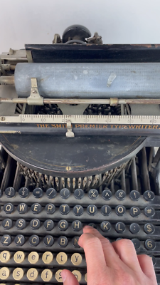 1890s Antique Smith Premier No 4 Typewriter, Works with issues