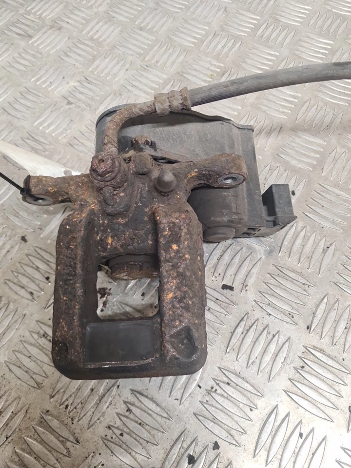 PEUGEOT 308 BLUE CALIPER (REAR DRIVER SIDE) 0204749603-AJ 14-21 - Image 2 of 4