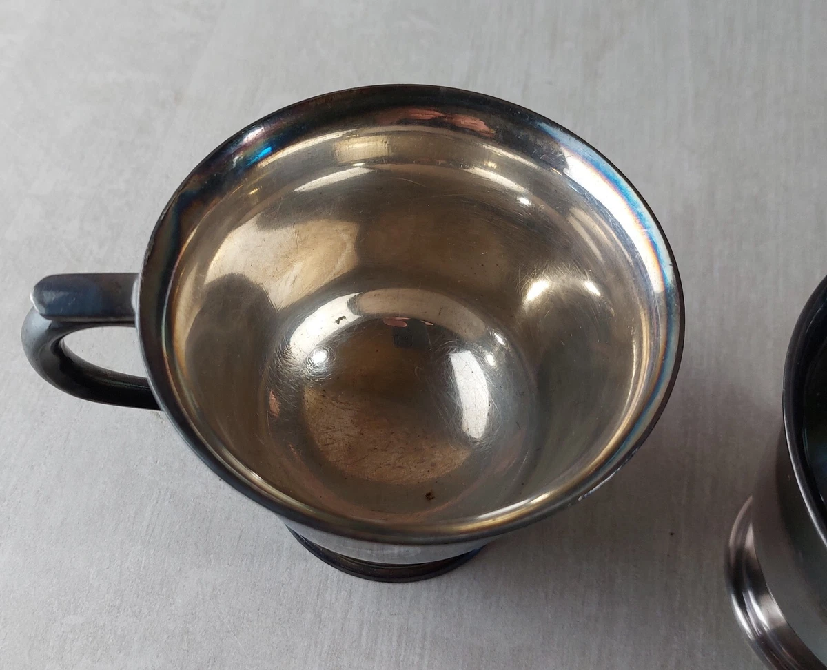 Lot de 2 anciennes grandes tasses à petit déjeuner, en métal argenté, Deetjen