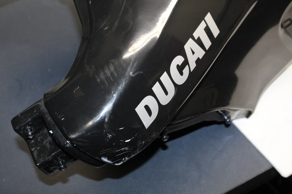 Ducati Multistrada 1000 Ds 2004 tanque de gasolina pila de combustible depósito de gasolina Foto 3 de 4