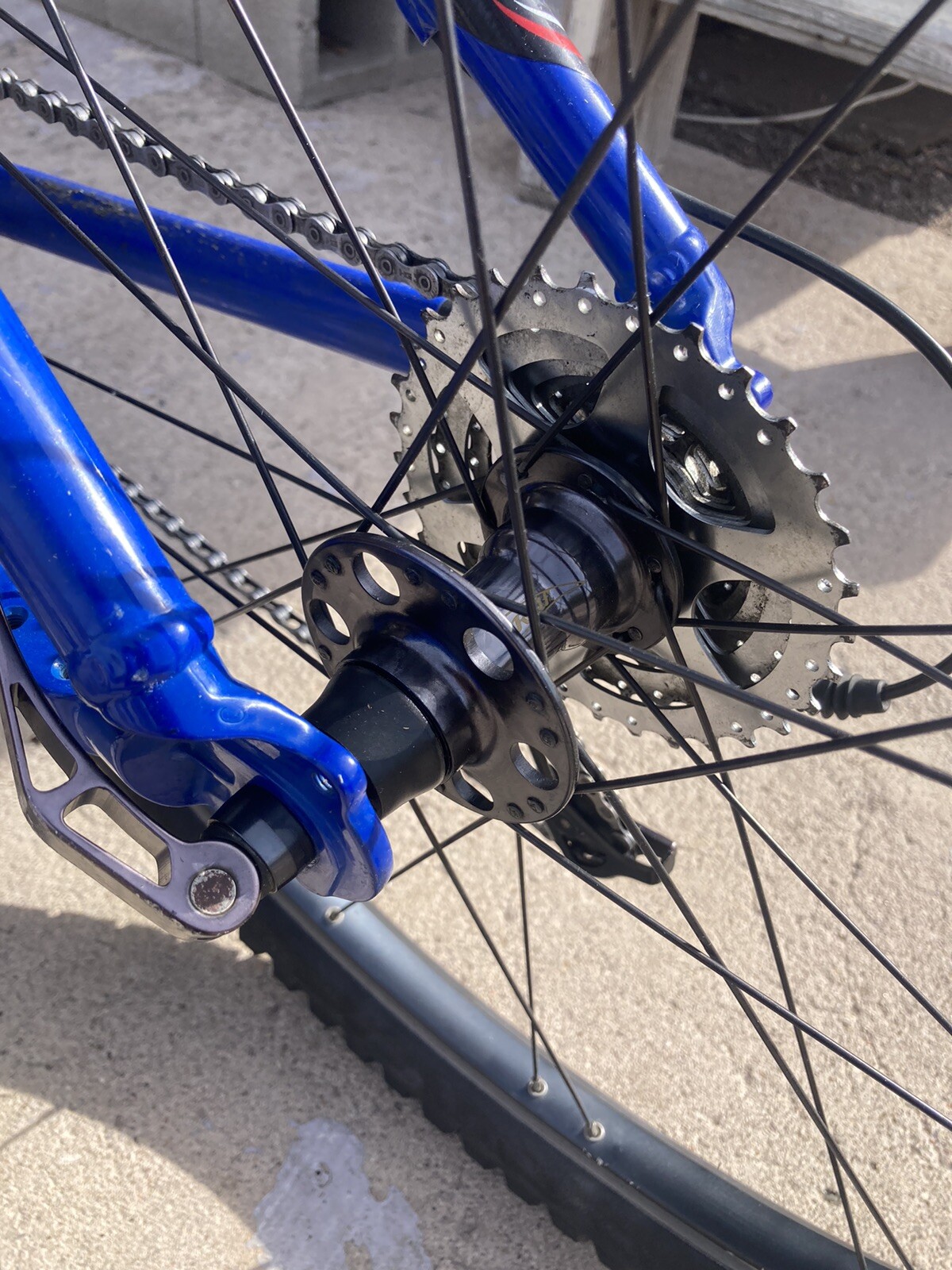 trek small mountain bike