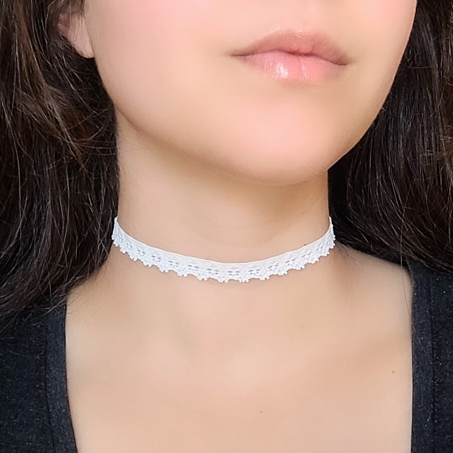 Thin White Lace Choker Dainty Ivory Stretch Necklace | eBay