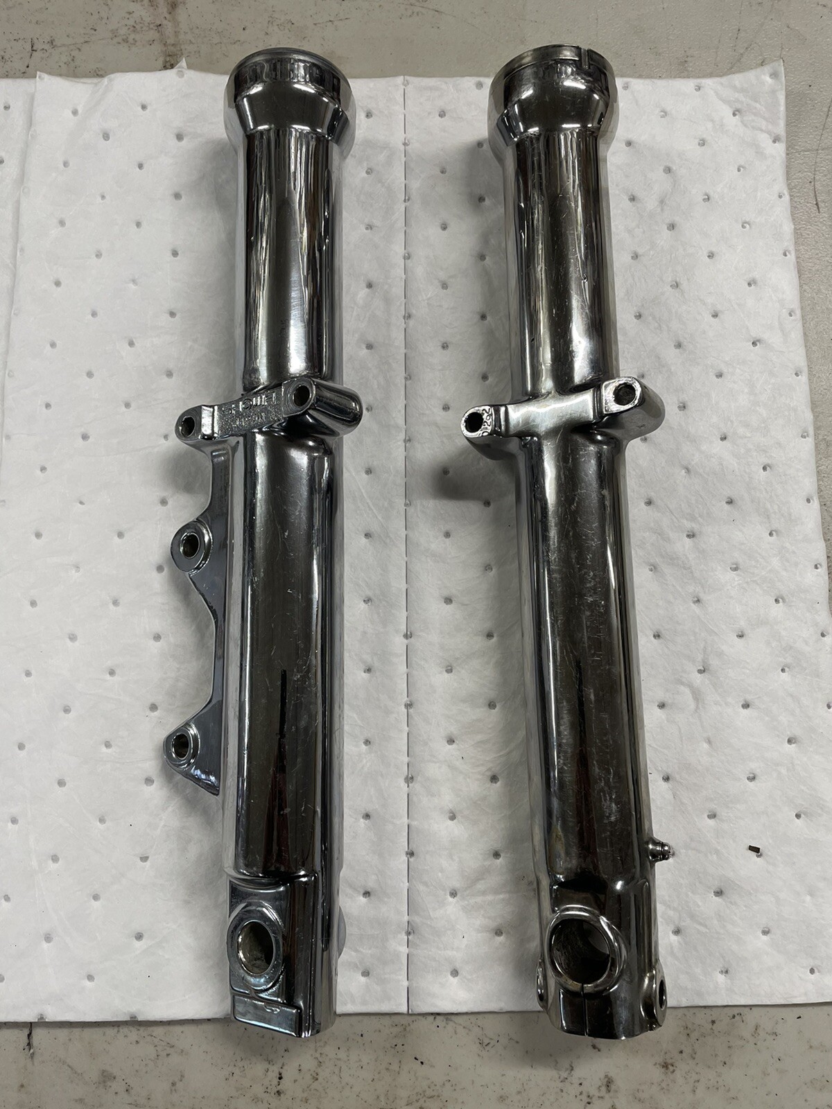HARLEY CHROME 39mm FORK SLIDER LEGS 19881999 Sportster Dyna Shaw’s