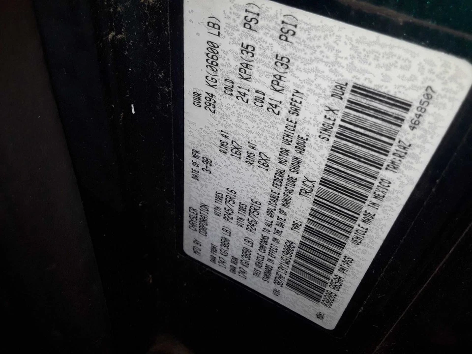 Luz de esquina/estacionamiento del conductor al lado del faro para camioneta Dodge 2500 94-02 1553853 Foto 2 de 4