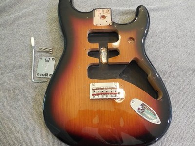 Fender Stratocaster MIM Body w/Hardware TCB Excellent