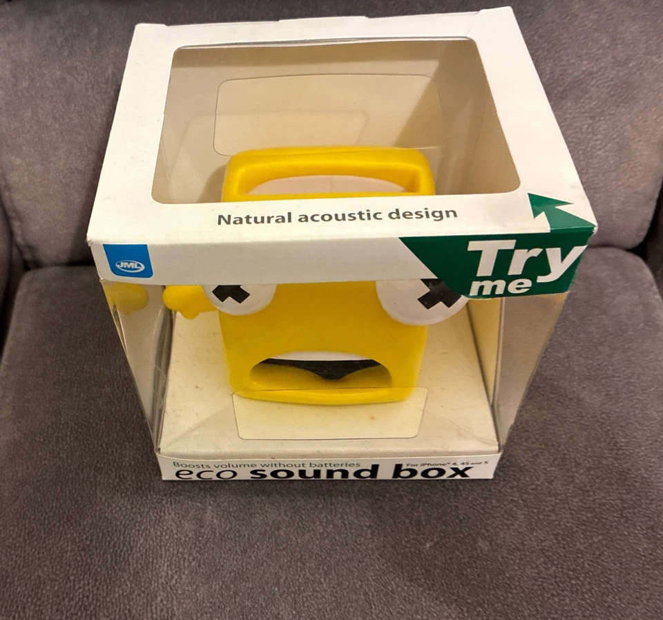 Eco Sound Box By JML For i Phone 4 4s And 5 - Boosts Sound Without Batteries - image 2 of 3