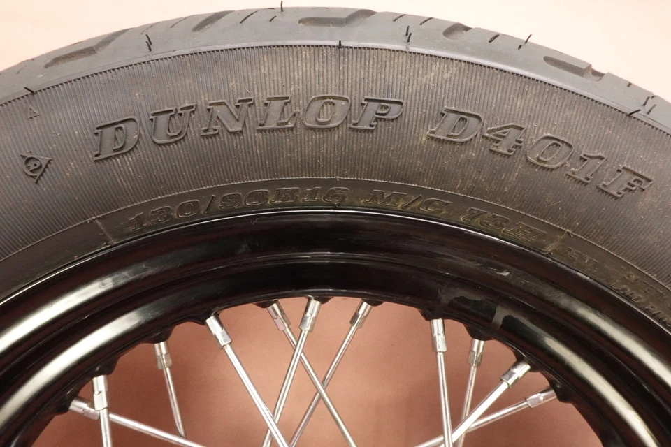 18-22 Harley Davidson Heritage Classic FLHCS Front DUNLOP Tire Rim Wheel (BENT) - Image 4 of 4