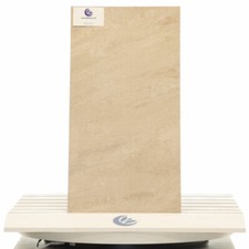 Pavimento scala esterno gres porcellanato effetto pietra apuana