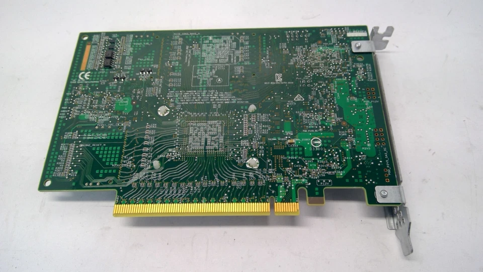 HP U.2 NVMe Bridge Card PCIe-x16 FH PN: 824019-001 708724-001 - Image 2 of 3