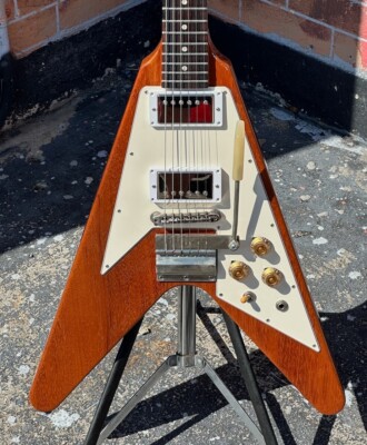 2007 Gibson Flying V '67 Reissue w/COA & case candy 1 of a kind