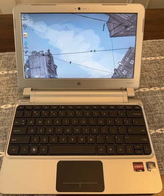 HP Pavilion dm1 11.6  Notebook PC