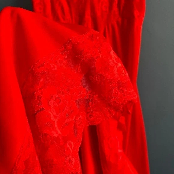 Vintage 60s Slip Dress Women's Size Medium Nancy King Lingerie Red Lace Maxi - Image 3 of 4