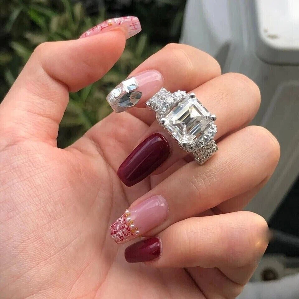 Обручальное или обручальное кольцо с бриллиантом огранки изумруд 3,20 TCW с покрытием из белого золота 14 карат - Изображение 4 из 4